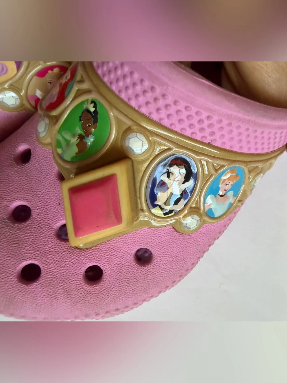 Disney Princess Light Up Crocs Pink Gold Girls Kids C9 Working Lights